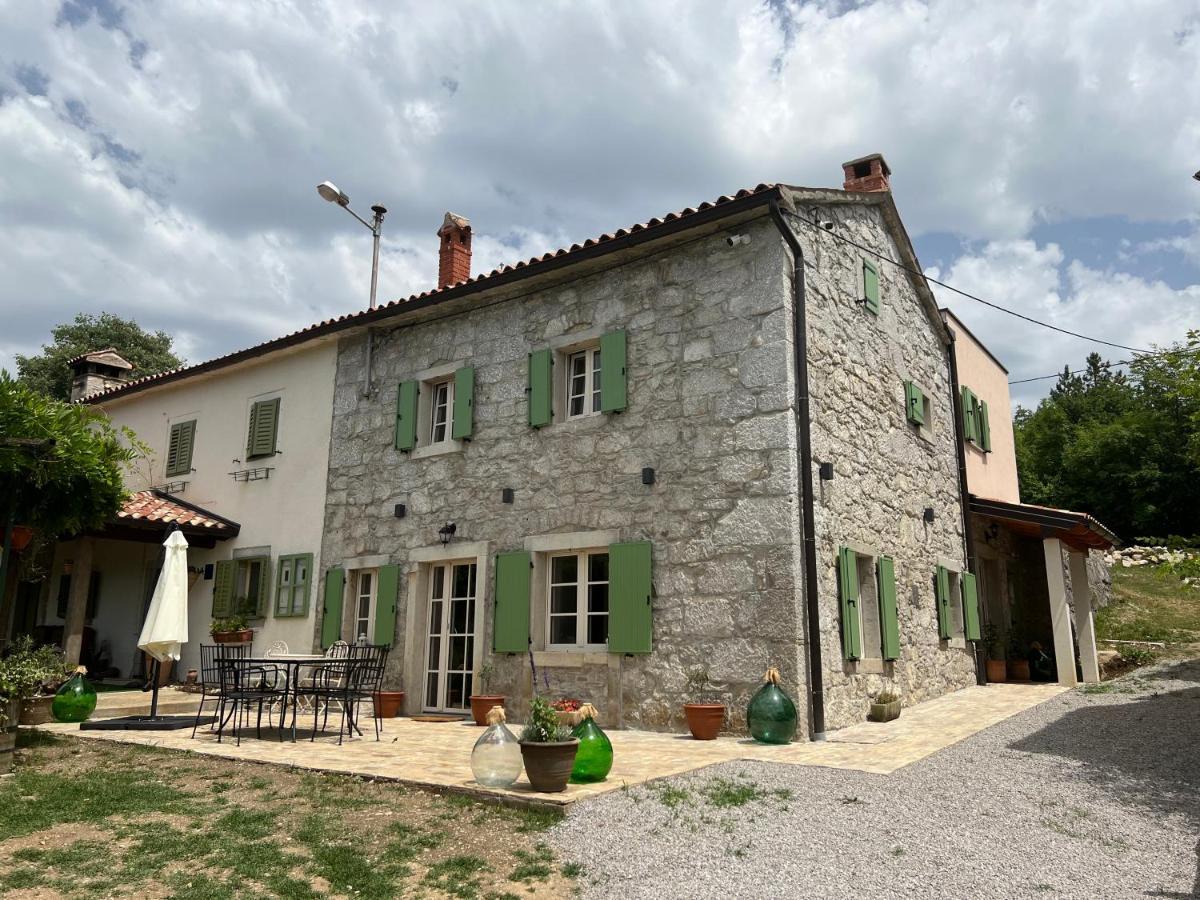 Villa Mavrici, Neighbors Free Бузет Экстерьер фото