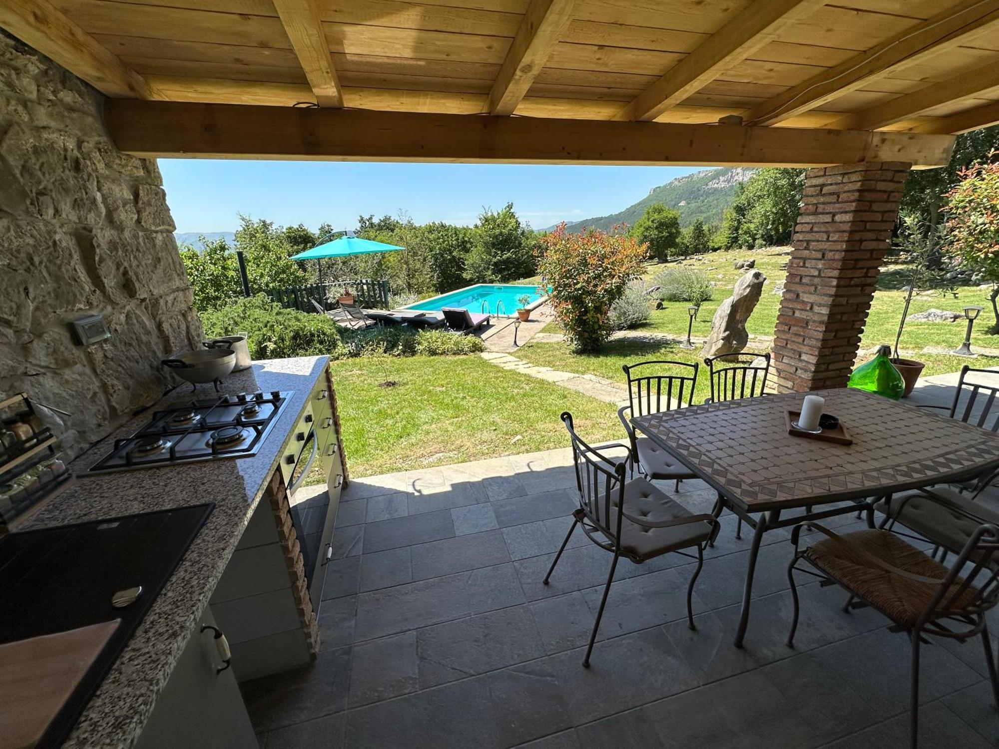 Villa Mavrici, Neighbors Free Бузет Экстерьер фото